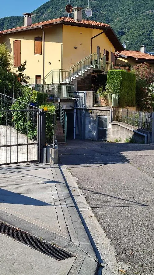 Apartment Appartamento Le Serre Salo